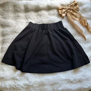 Black skater skirt